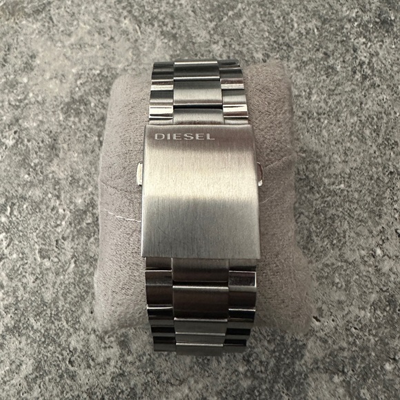 Diesel Black and Silver Multifunction Watch - Picture 3 of 3